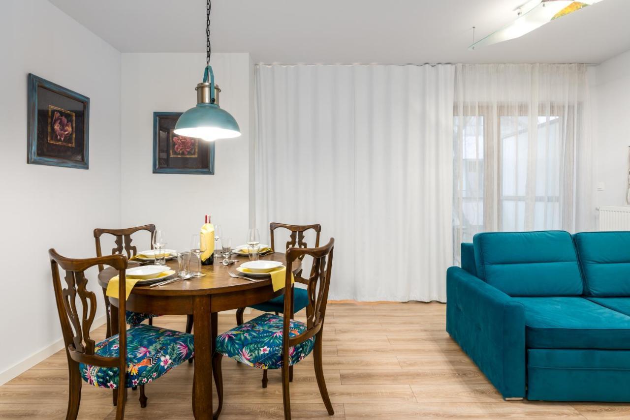 Villa Venecja Apartment Chwaliszewo With Free Garage City Center By Noclegi Renters Poznan Bagian luar foto